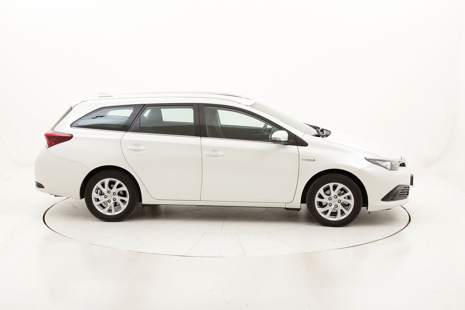 Toyota Auris TS Hybrid Business usata del 2018 con 33.948 km