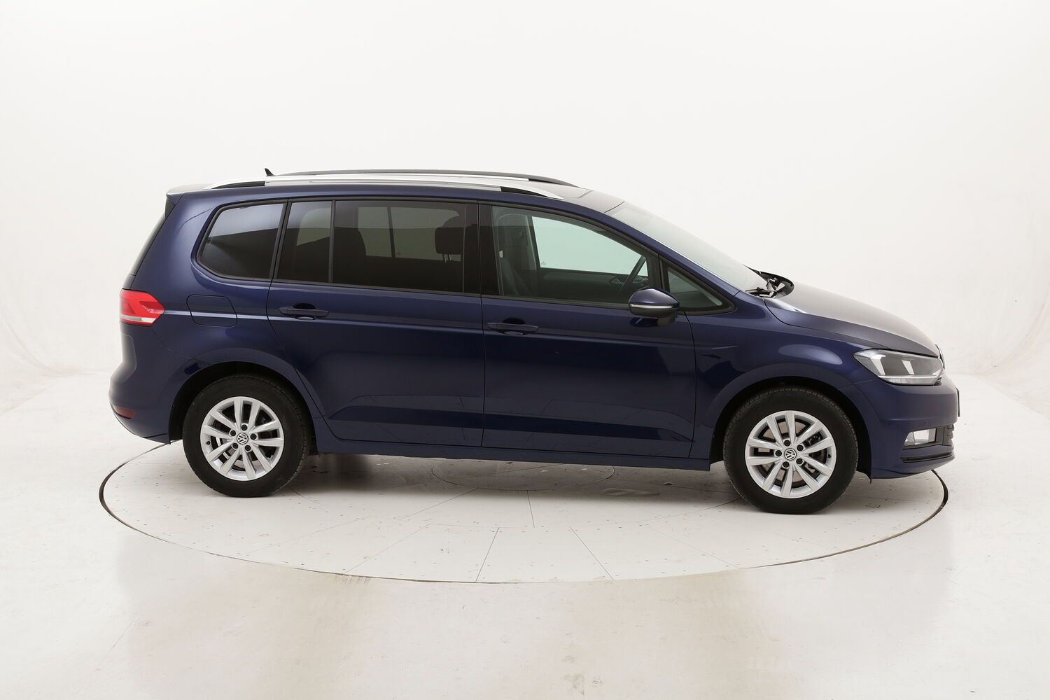 Volkswagen Touran Business - 7posti usata del 2017 con 45.404 km