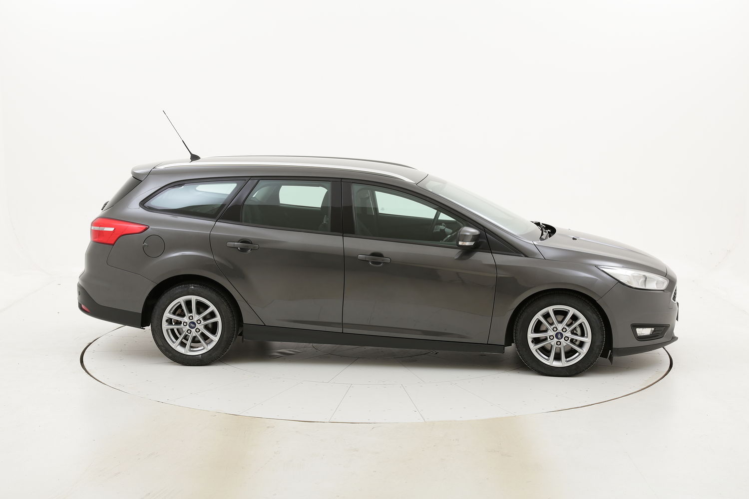 Ford Focus usata del 2016 con 120.926 km