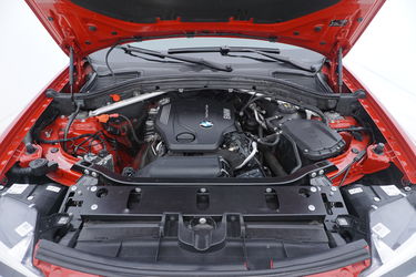 BMW X4 Vano motore Vano motore di BMW X4