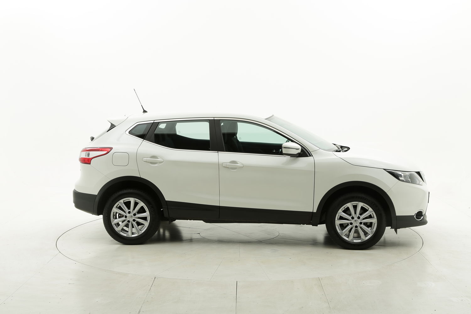 Nissan Qashqai usata del 2015 con 45.135 km