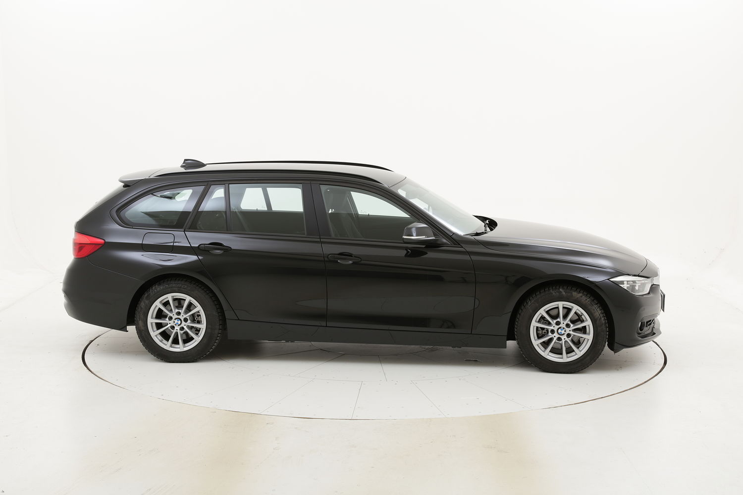 BMW Serie 3 318d Business Advantage aut. usata del 2018 con 115.342 km
