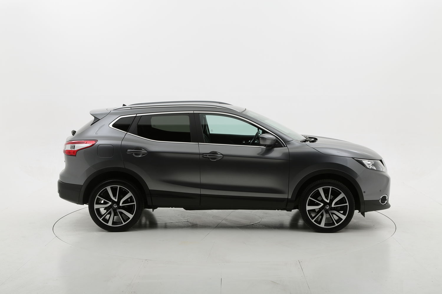 Nissan Qashqai usata del 2015 con 67.519 km