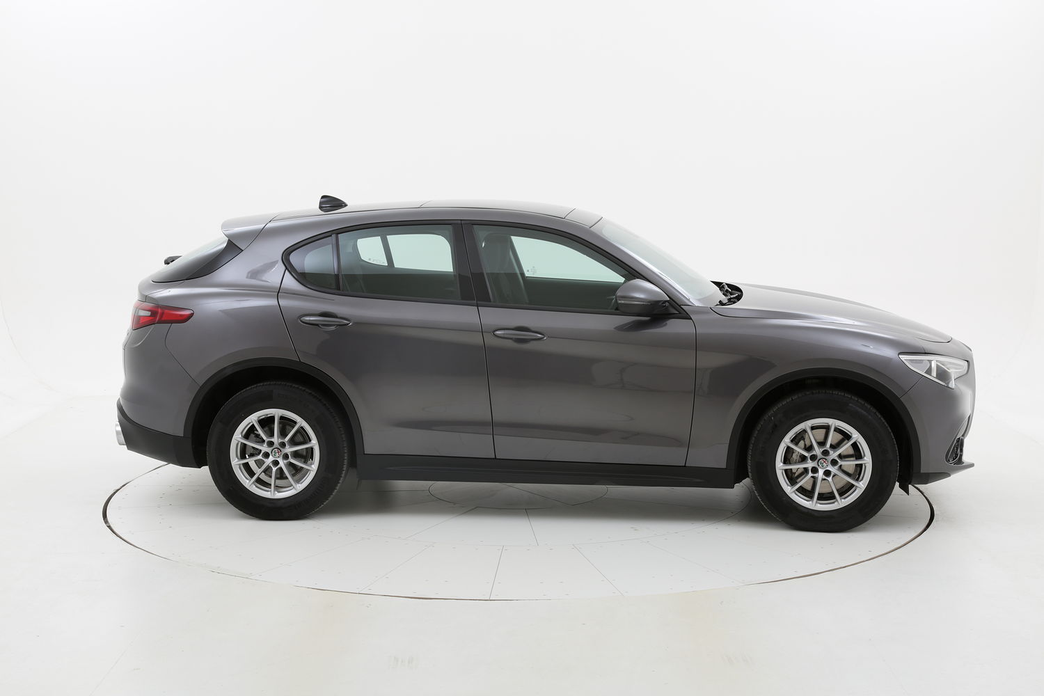 Alfa Romeo Stelvio usata del 2017 con 36.518 km