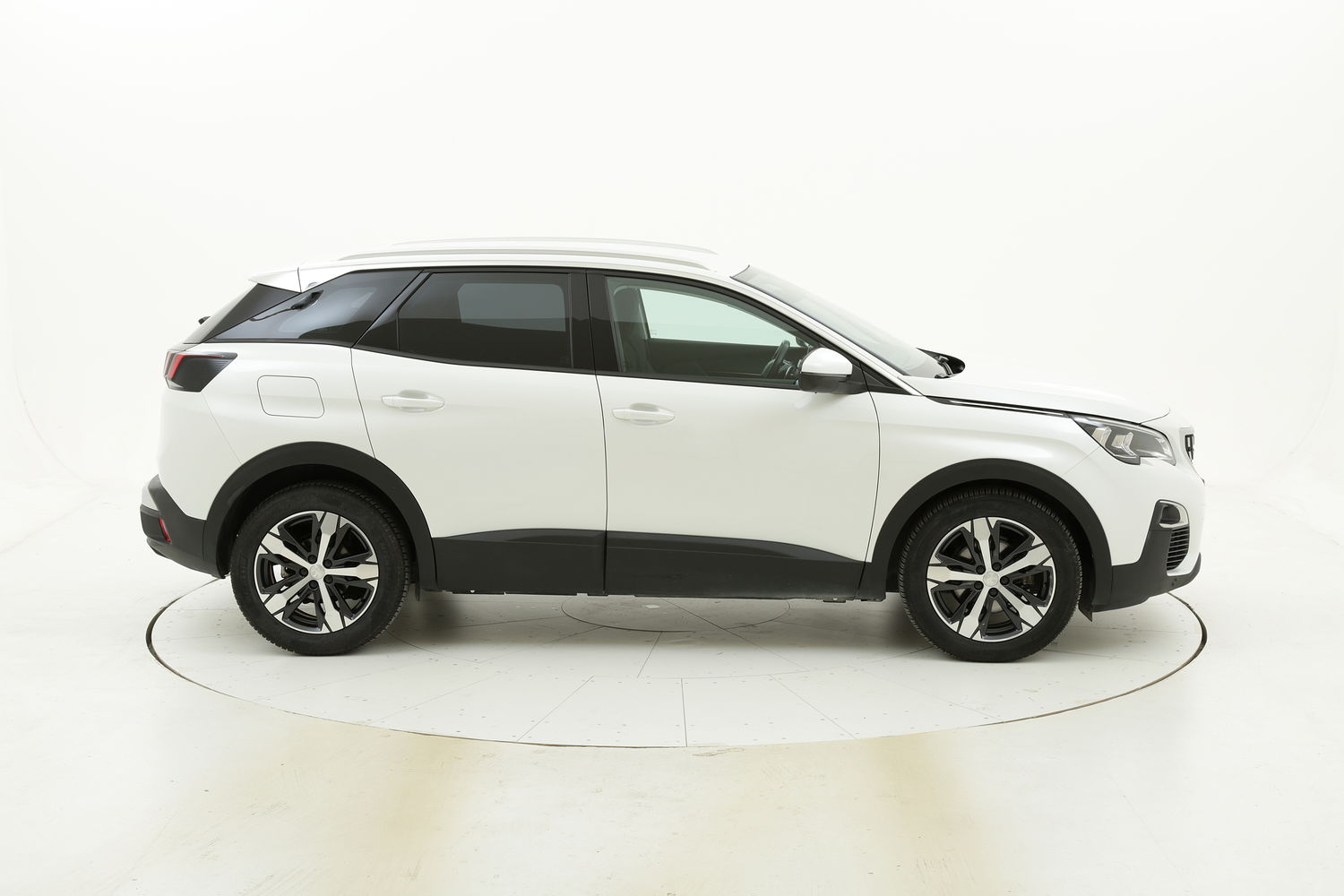 Peugeot 3008 usata del 2017 con 68.769 km