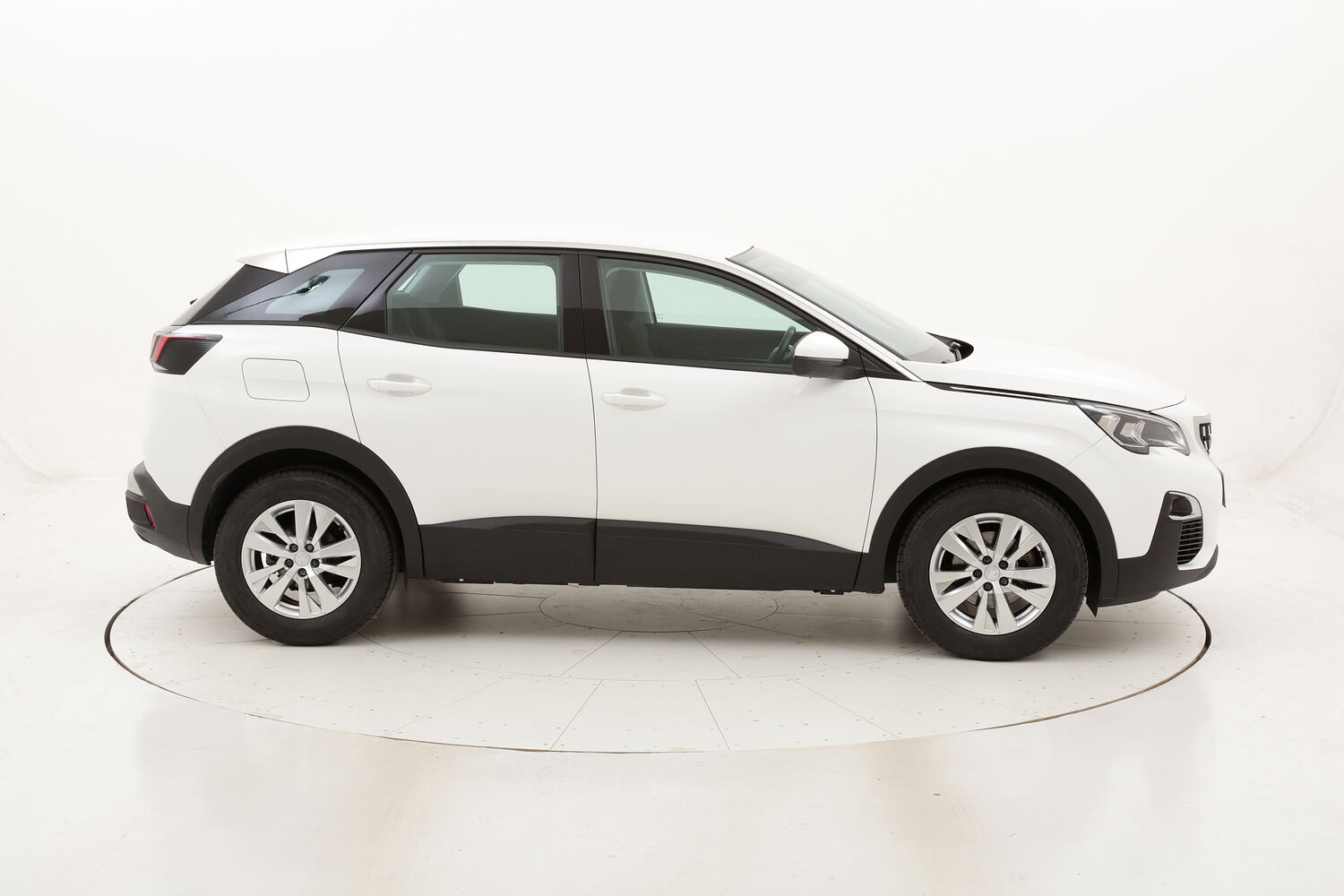 Peugeot 3008 Business usata del 2018 con 44.634 km