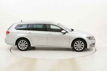 Volkswagen Passat Variant Business DSG usata del 2017 con 120.375 km