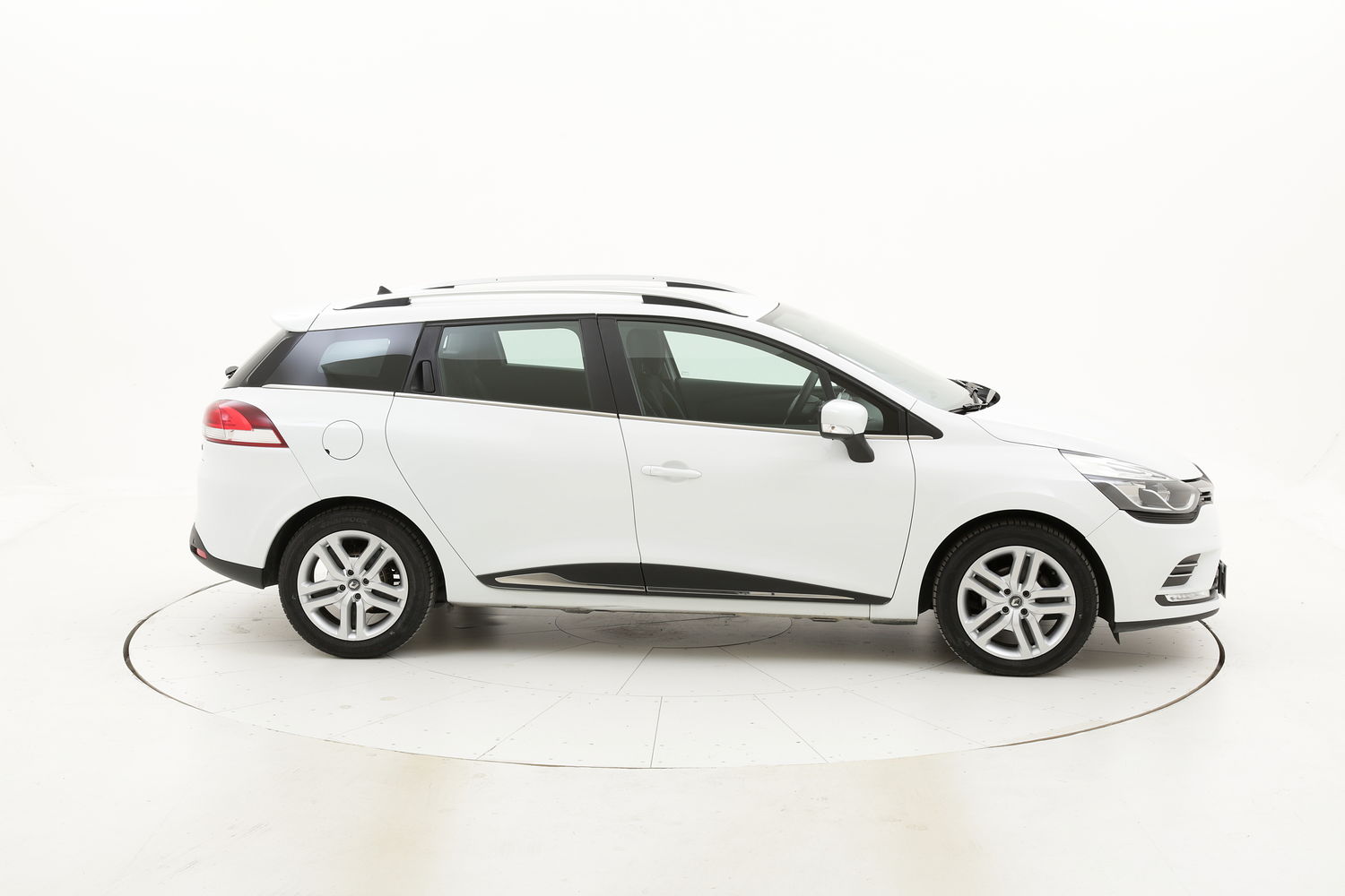 Renault Clio usata del 2017 con 134.076 km