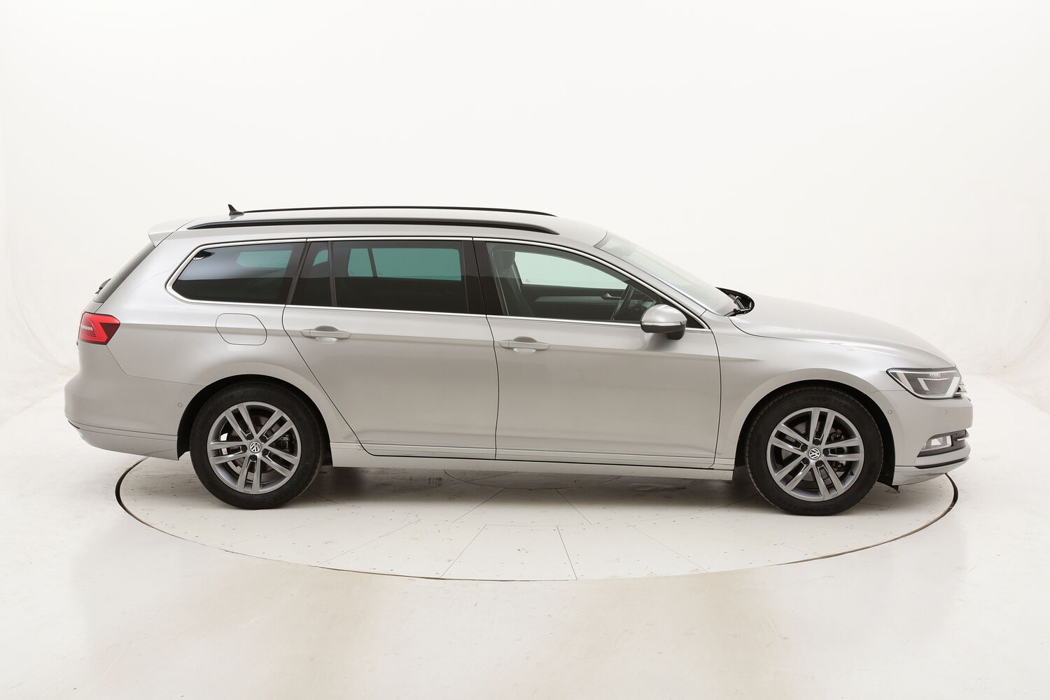 Volkswagen Passat Variant Business usata del 2016 con 87.240 km