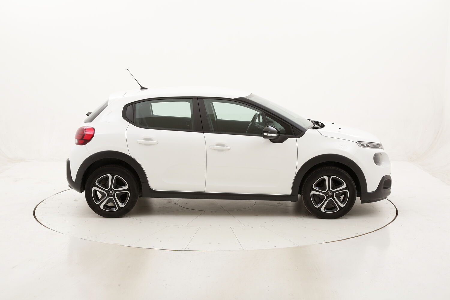 Citroen C3 Feel usata del 2019 con 23.154 km