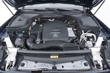 Mercedes GLC Vano motore Vano motore di Mercedes GLC