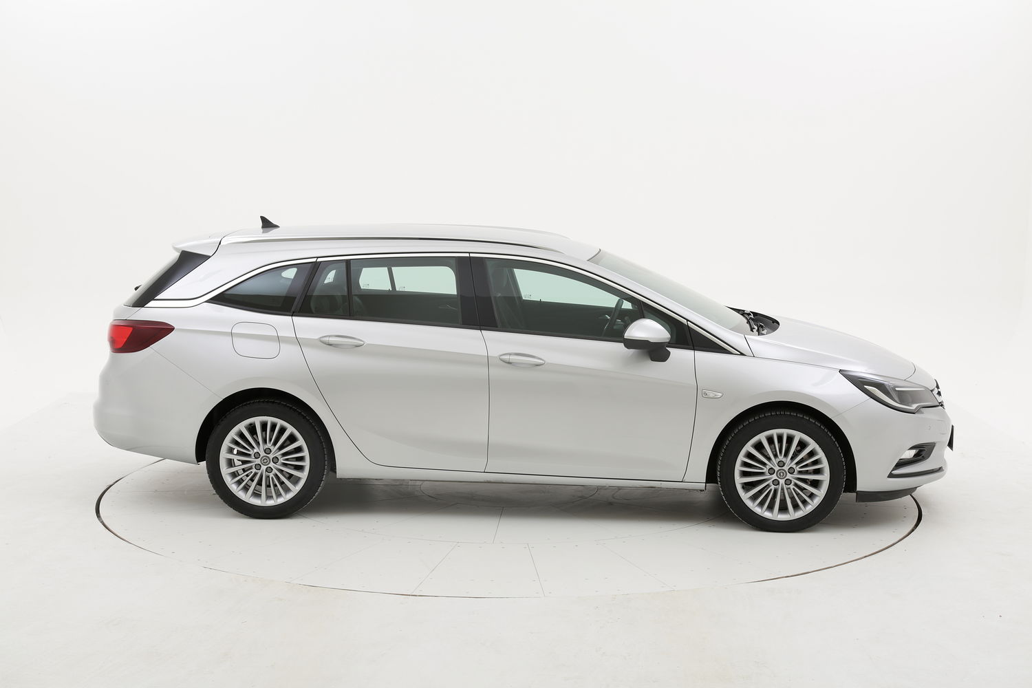 Opel Astra usata del 2018 con 9.159 km