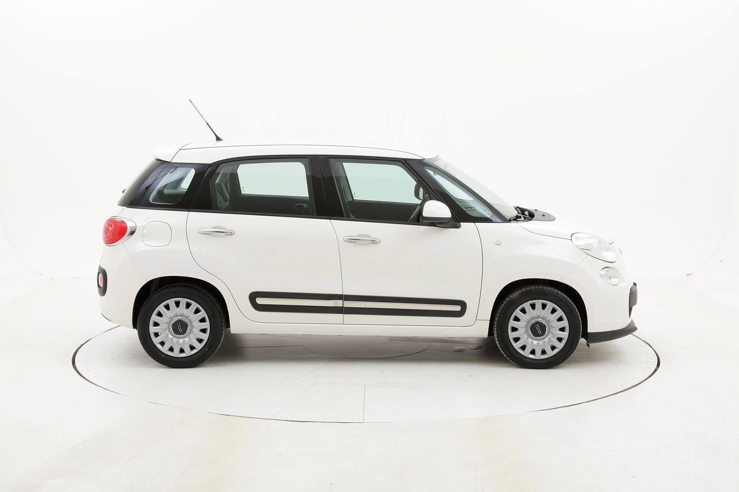 Fiat 500L usata del 2015 con 111.704 km