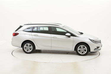 Opel Astra usata del 2017 con 67.597 km