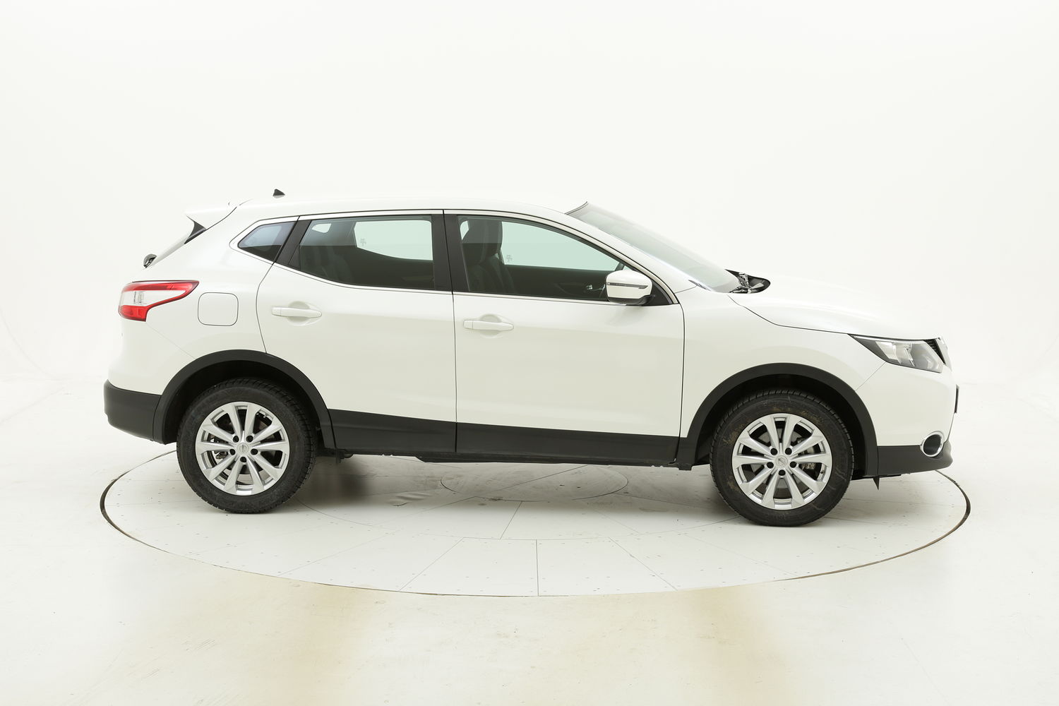 Nissan Qashqai usata del 2016 con 108.963 km
