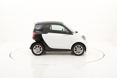 Smart Fortwo Youngster twinamic usata del 2016 con 72.412 km