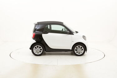 Smart Fortwo Youngster twinamic usata del 2017 con 72.404 km
