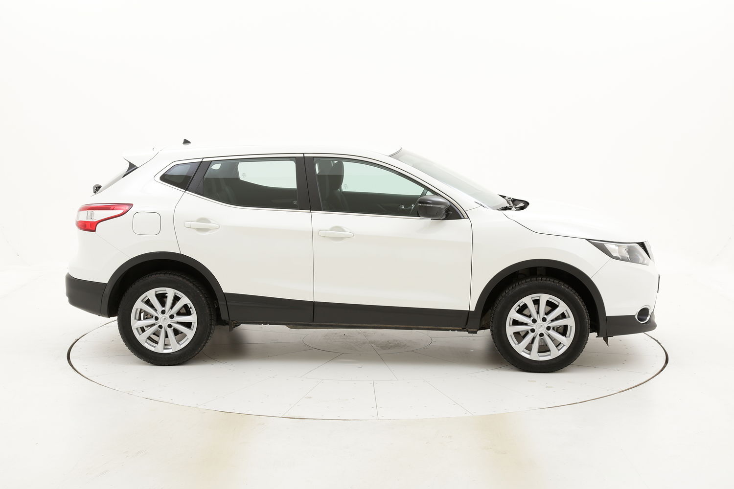 Nissan Qashqai usata del 2017 con 56.562 km