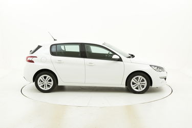 Peugeot 308 Business usata del 2017 con 82.397 km