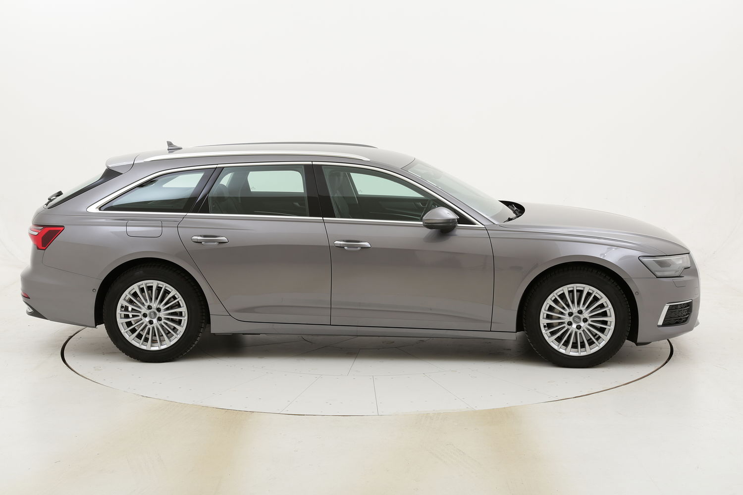 Audi A6 Avant Business Design quattro tiptronic usata del 2019 con 18.734 km