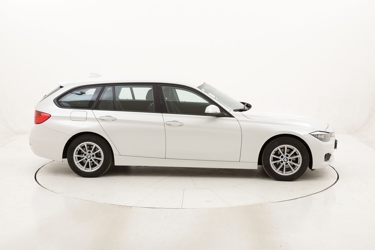 BMW Serie 3 316d Touring Business Advantage aut. usata del 2014 con 91.792 km