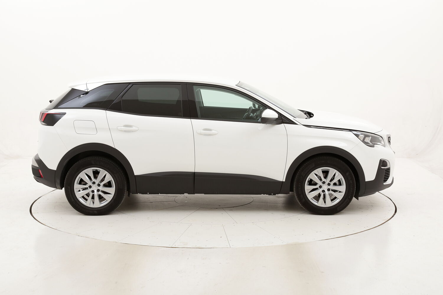 Peugeot 3008 Business usata del 2020 con 11.044 km