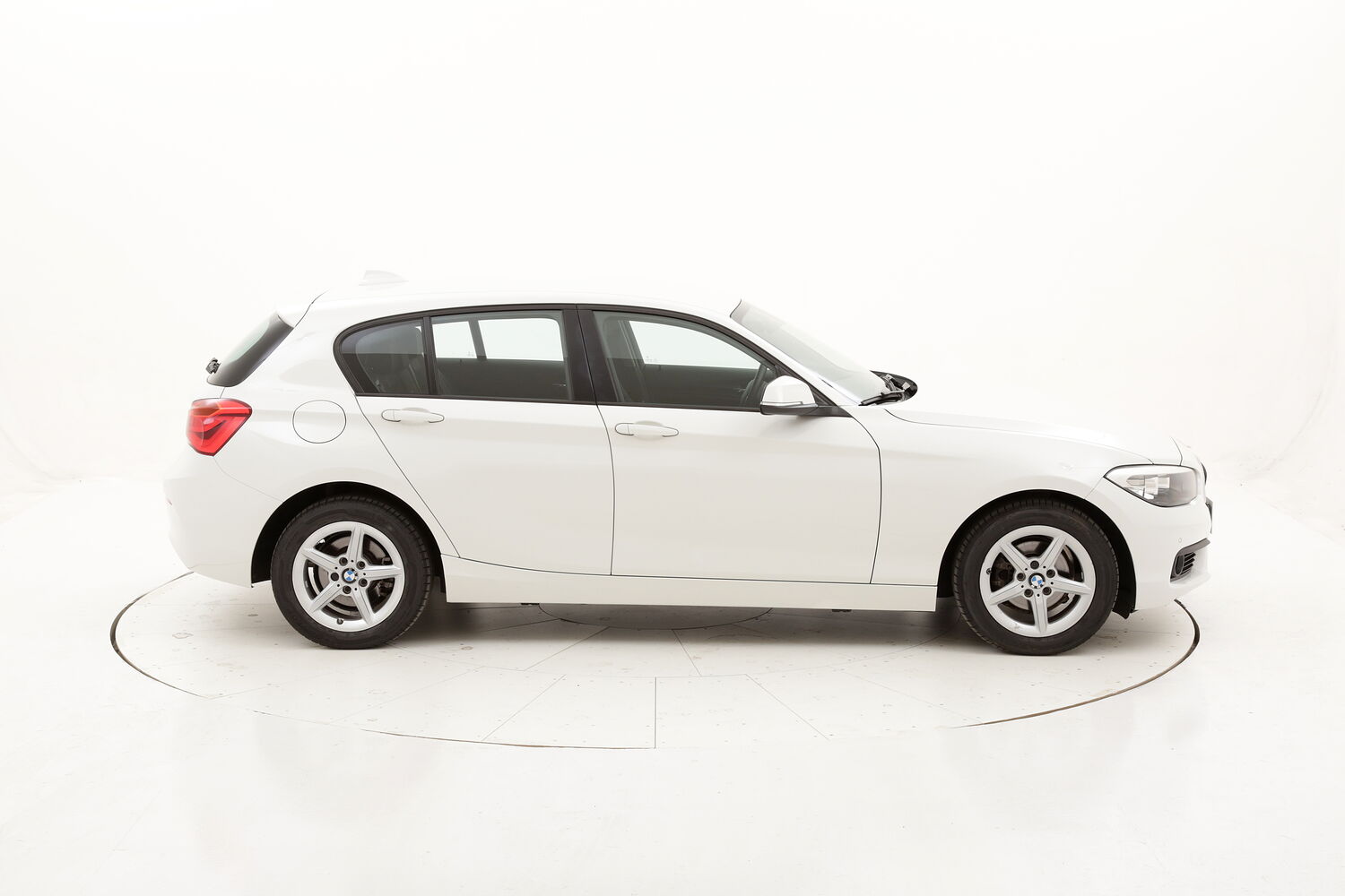 BMW Serie 1 116d Business Aut. usata del 2016 con 92.656 km