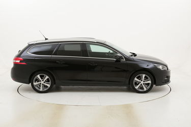 Peugeot 308 SW Allure usata del 2018 con 28.101 km