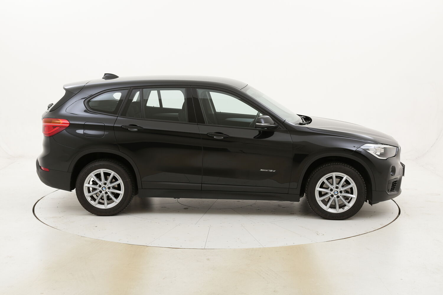 BMW X1 18d xDrive Business usata del 2017 con 31.591 km