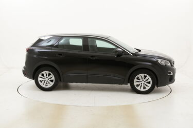 Peugeot 3008 Business usata del 2018 con 45.968 km