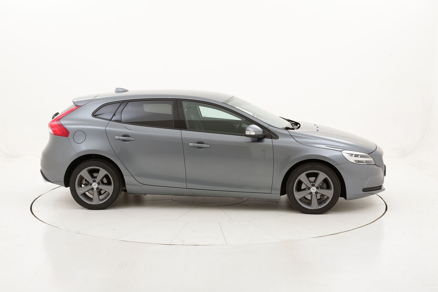 Volvo V40 D2 Business usata del 2018 con 82.685 km