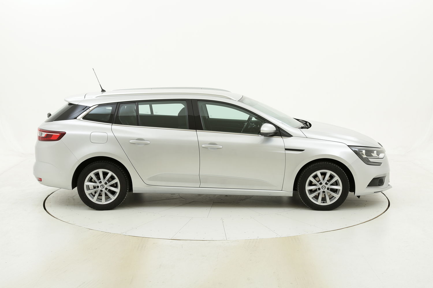 Renault Mégane usata del 2017 con 61.922 km