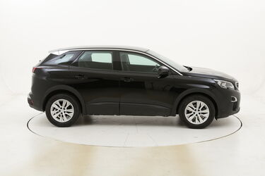 Peugeot 3008 Business usata del 2018 con 35.247 km