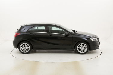 Mercedes Classe A 180d Business Aut. usata del 2017 con 64.190 km