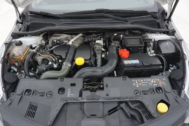 Renault Clio Vano motore Vano motore di Renault Clio