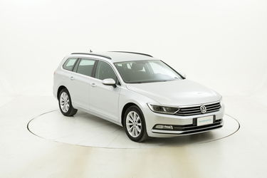 Volkswagen Passat usata del 2016 con 109.400 km