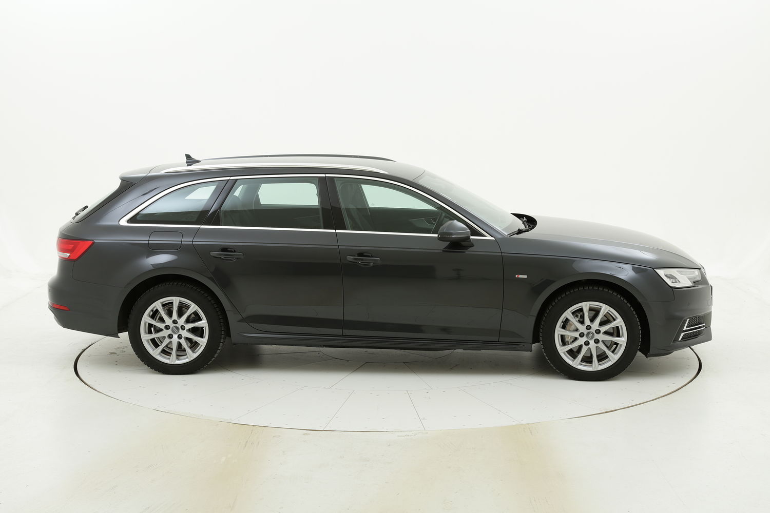 Audi A4 usata del 2017 con 23.424 km