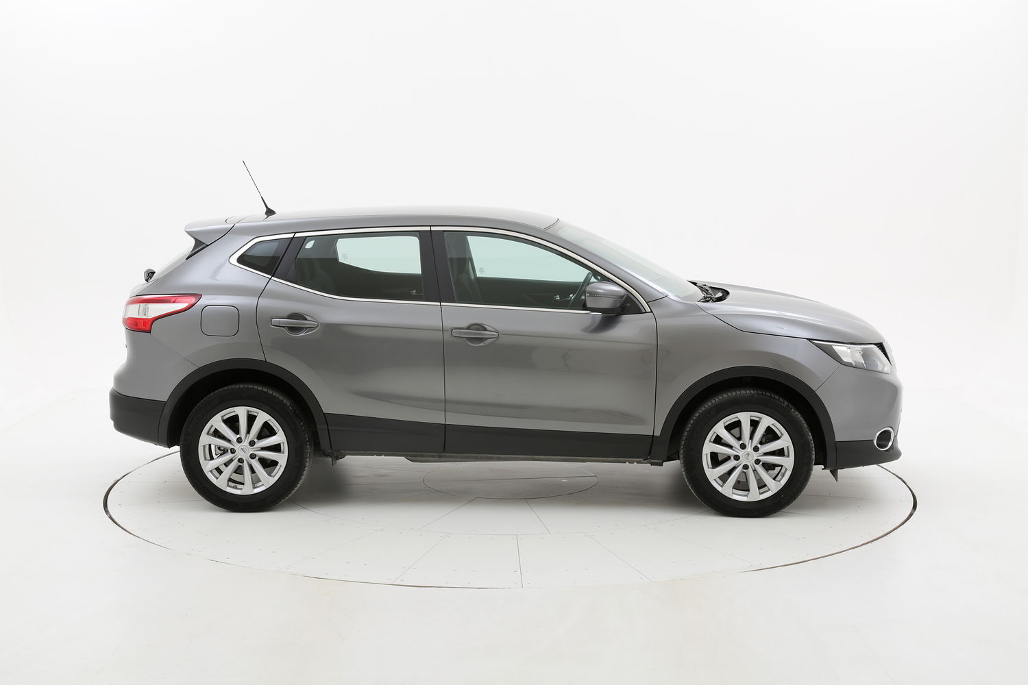 Nissan Qashqai usata del 2016 con 77.406 km