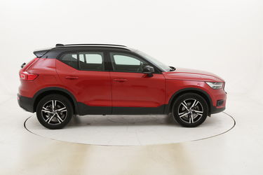 Volvo XC40 D4 R-Design AWD Geartronic usata del 2018 con 31.080 km