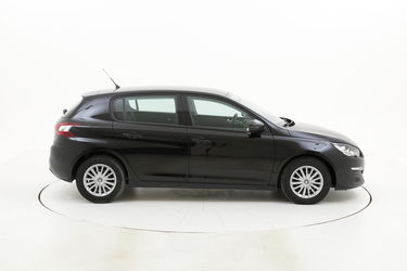 Peugeot 308 Access usata del 2015 con 102.967 km