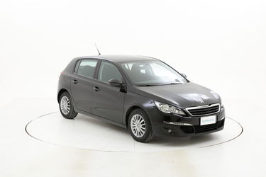 Peugeot 308 Access usata del 2015 con 102.967 km