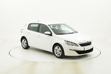 Peugeot 308 Active usata del 2018 con 76.792 km