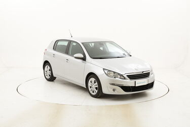 Peugeot 308 Active usata del 2016 con 101.913 km