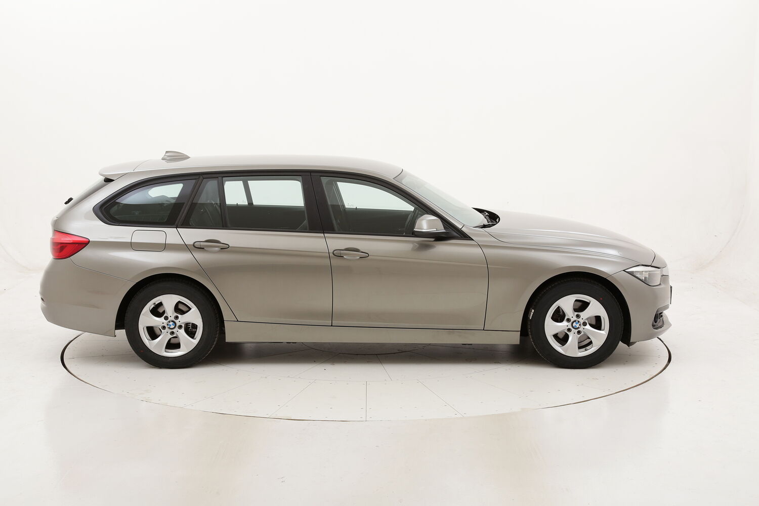 BMW Serie 3 316d Touring Business Advantage aut. usata del 2017 con 137.679 km