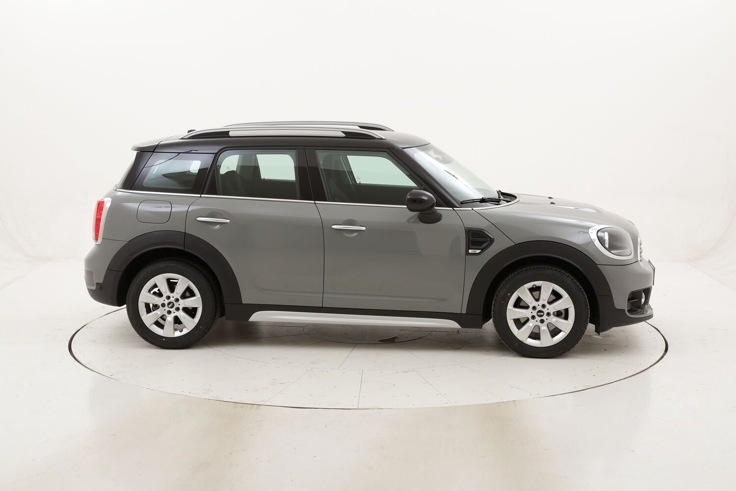 Mini Countryman 2.0 Cooper D usata del 2017 con 68.274 km
