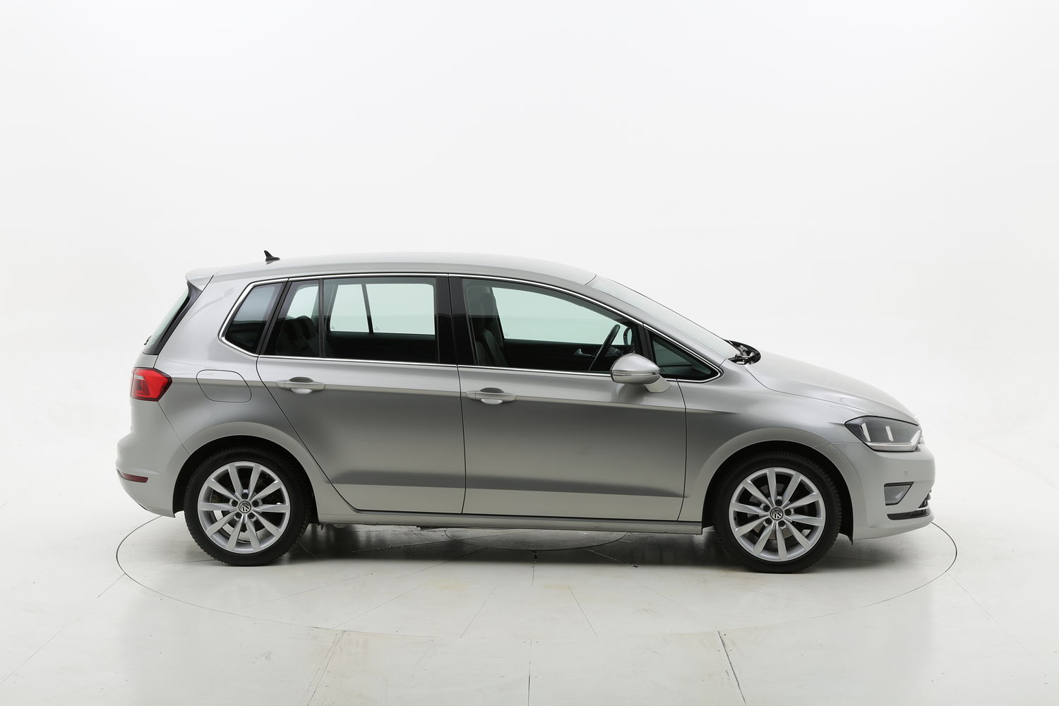 Volkswagen Golf usata del 2015 con 159.489 km