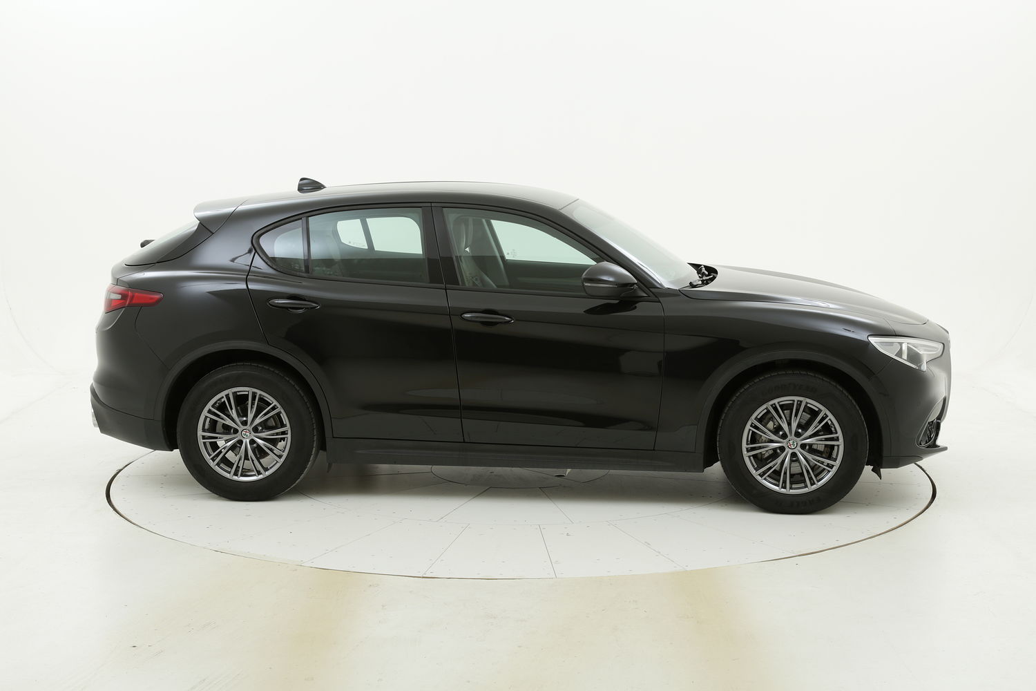 Alfa Romeo Stelvio usata del 2017 con 58.382 km