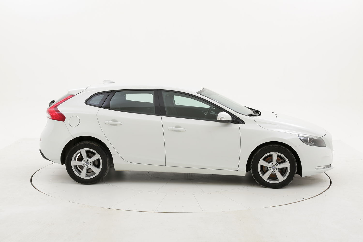 Volvo V40 usata del 2016 con 48.749 km