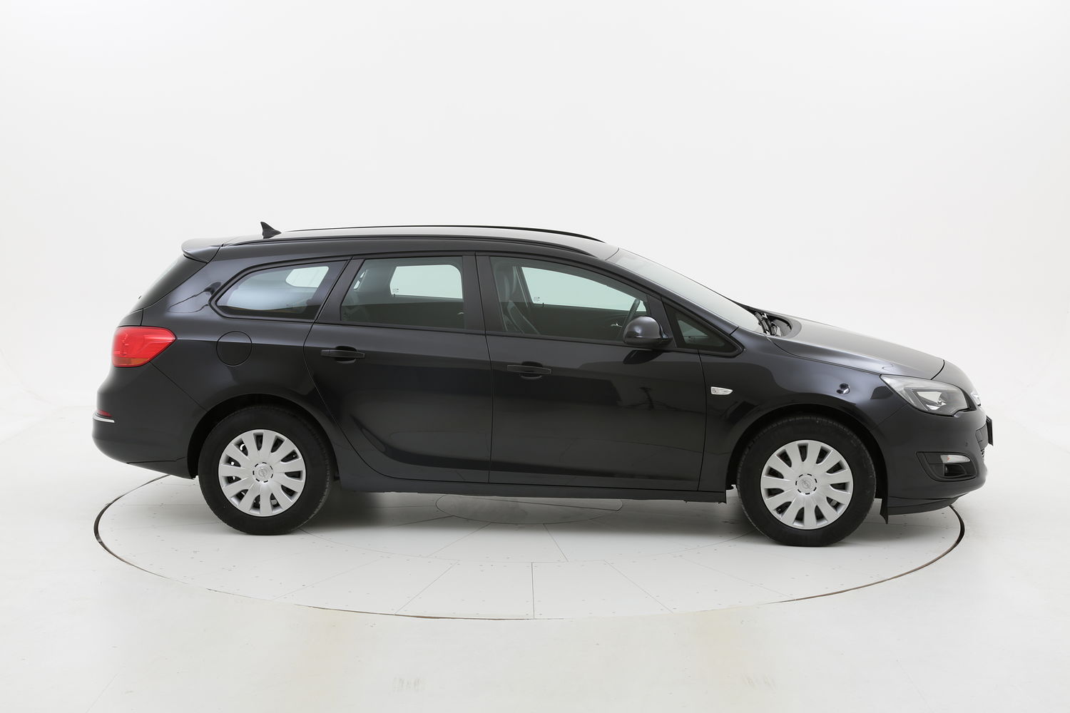 Opel Astra usata del 2015 con 73.242 km