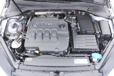 Volkswagen Golf Vano motore Vano motore di Volkswagen Golf